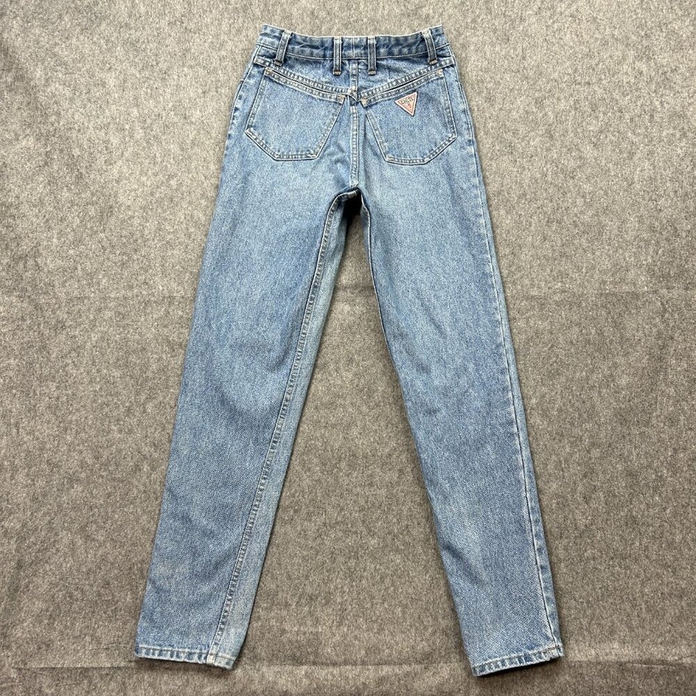 Guess 1050 Slim High Waist Narrow Leg Jeans Women's Size 29 Vintage Medium Wash - Picture 3 of 13